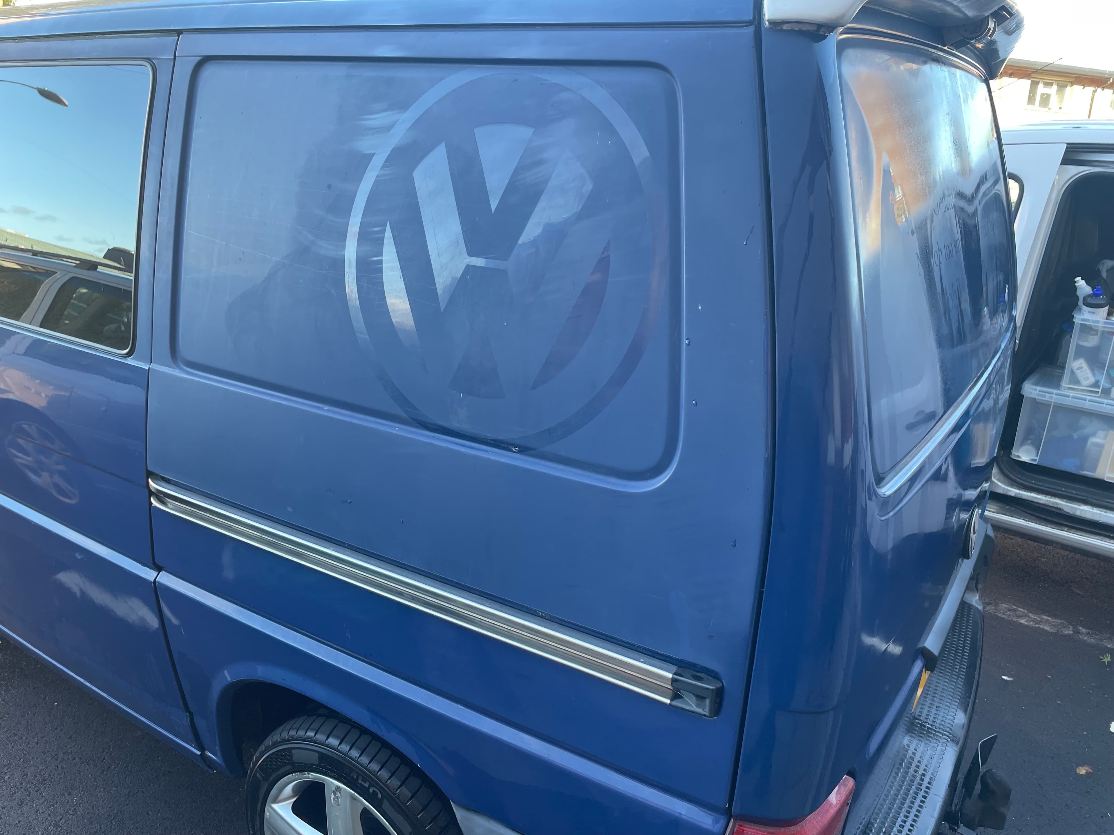 Car valeting work 22