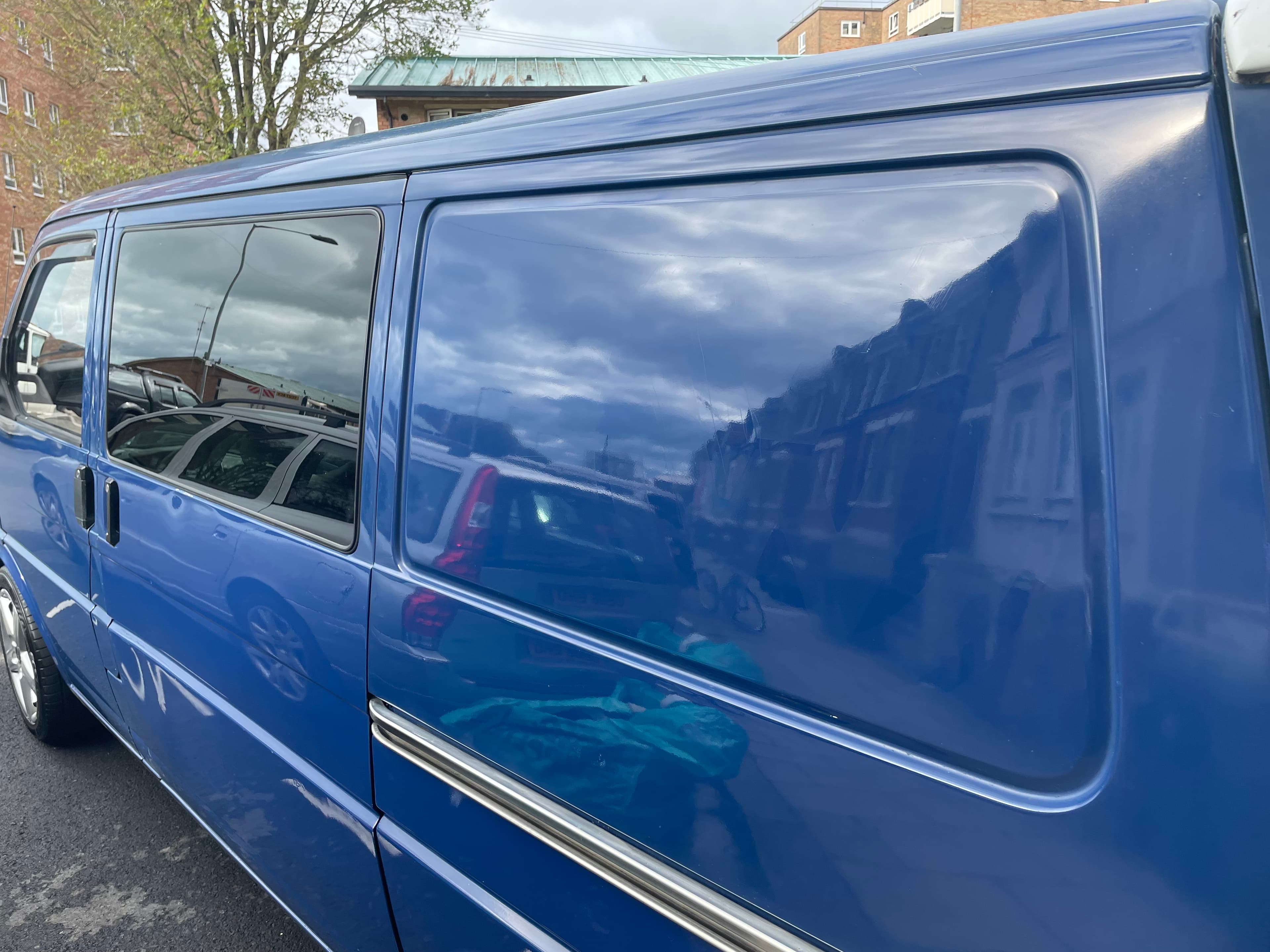 Car valeting work 20